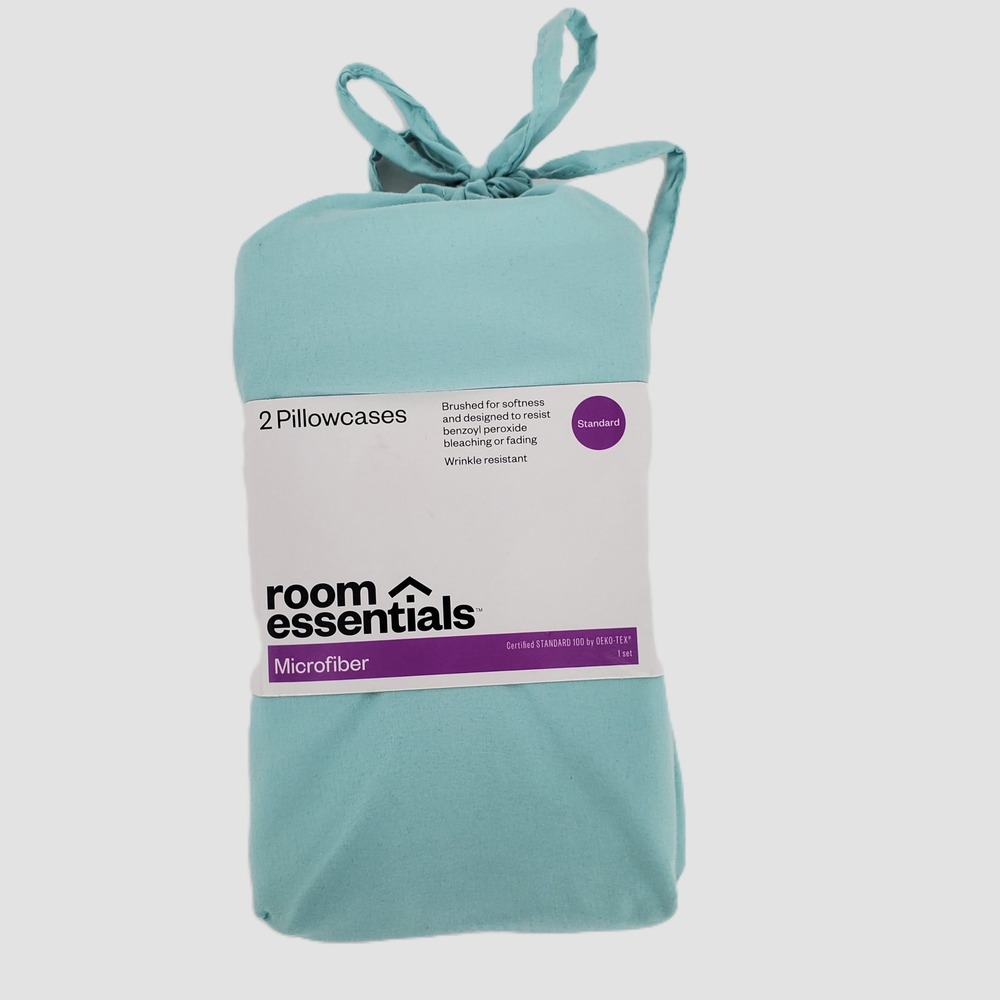 Room Essentials Aqua Blue Microfiber Standard Pillowcase 2pk‎ Wrinkle Resistant